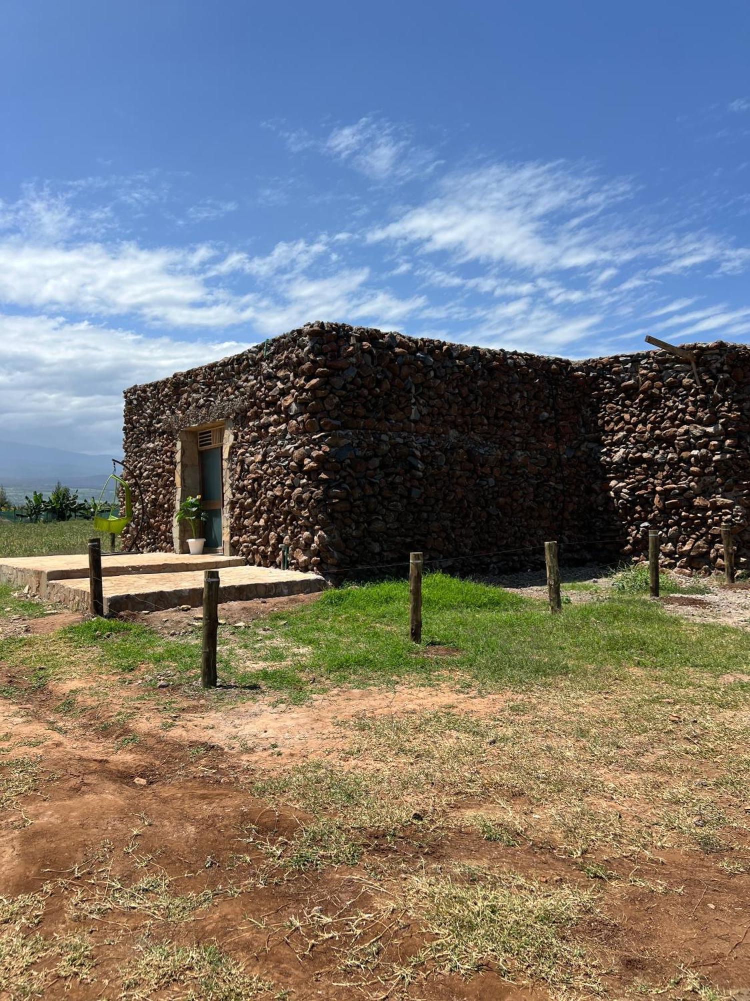 Amboseli Glass House Oloitokitok Exterior foto